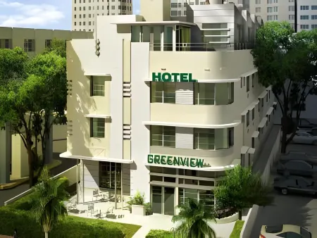 Greenview Hotel by Lowkl