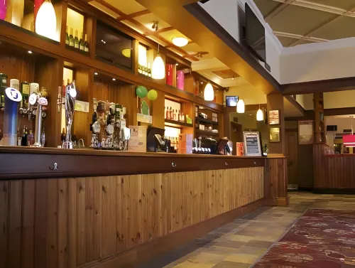 The Fernhurst by Greene King Inns - Quầy Bar