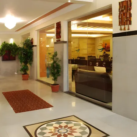 Jardaneh Hotel