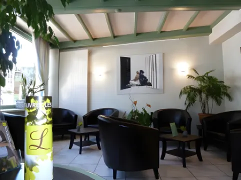 Logis Hôtel Restaurant du Midi - Rodez Centre