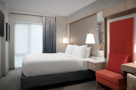 SpringHill Suites New York Manhattan Times Square Отели рядом с достопримечательностью «Маджестик-театр»