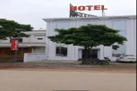 Shyama Hotel