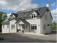 Dunroamin Apartment Hotels in Аберфойл