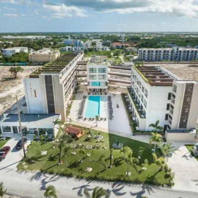 Hotel Faranda Single 1 Punta Cana - Adults Only Hôtels à proximité de : Parc écologique Indigenous Eyes
