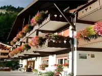 Albergo Azola