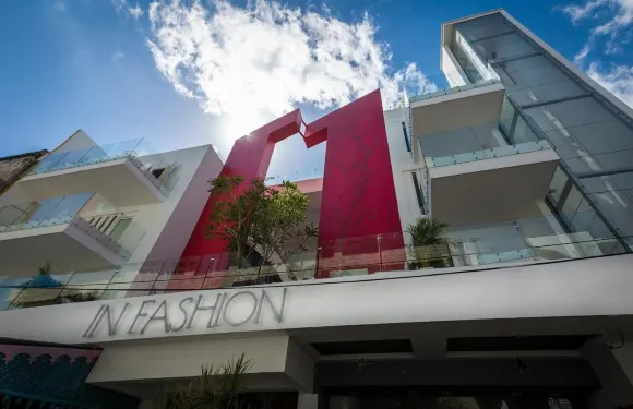 時尚水療酒店-限成人