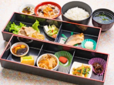 中町富士大飯店 JR會津若松站附近的飯店