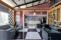 Hotel 78 Parapat Mitra RedDoorz Hotels in Parapat