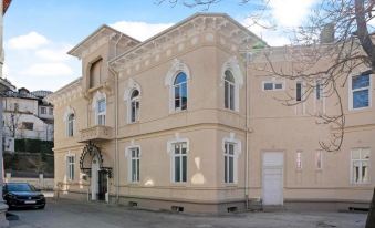 Nest Boutique Hostel