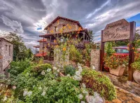 Pera Alonia Guest House Hotels in Zarouchla