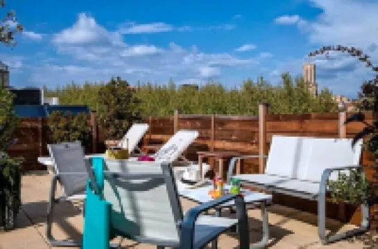 ホテルエスカレット サン・ソーヴール大聖堂周辺のホテル