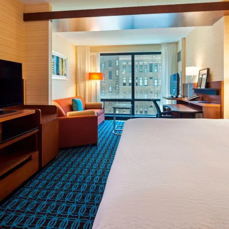 Fairfield Inn and Suites Chicago Downtown-River North