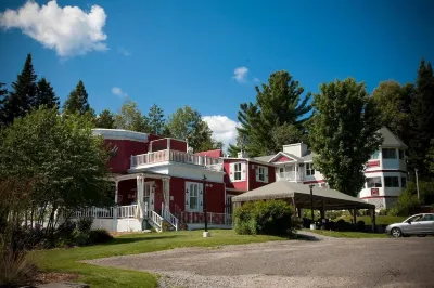 Auberge de La Tour du Lac Các khách sạn ở Sainte-Agathe-des-Monts