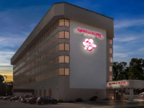 Magnolia Bluffs Casino Hotel, BW Premier Collection Hotels in Adams County