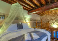 Cotommatae Hydra 1810 Hotels in Hydra