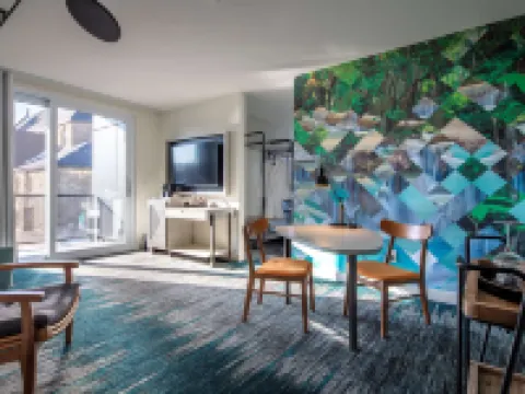 Canvas Moncton, Tapestry Collection by Hilton Hoteles en Moncton