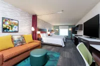 Home2 Suites by Hilton Appleton - Pysäköinti
