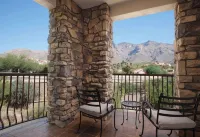 Embassy Suites by Hilton Tucson Paloma Village - Mountain View