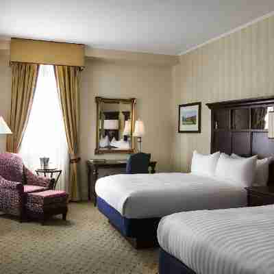 The Battle House Renaissance Mobile Hotel & Spa Rooms