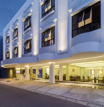 Picasso Inn