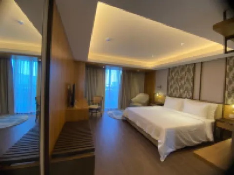 Myze Hotel Sumenep Hotels in Sumenep