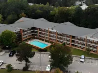 Brick Lodge Atlanta/Norcross - Pools