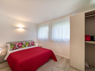 Stylish Flat with Terrace in Lignano City Centre