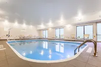 Fairfield Inn & Suites Victoria