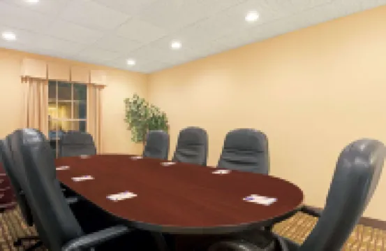 Baymont by Wyndham Pearl