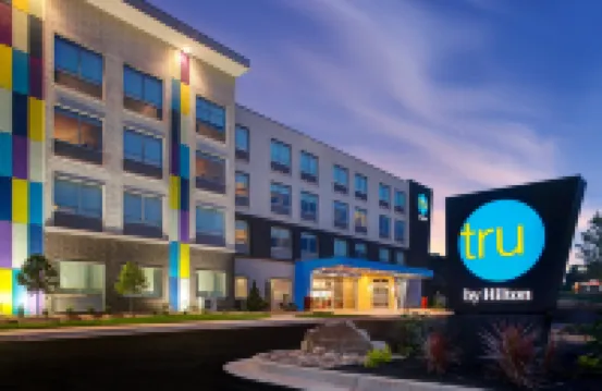 Tru by Hilton Lithia Springs