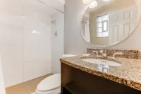 Red Carpet Inn Garfield Heights - Parkplatz