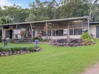 Elysium Retreat & Stays Hotels in Yeppoon