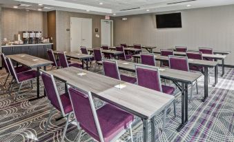 Hampton Inn Fresno Airport