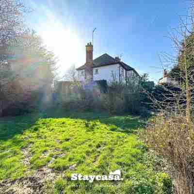 Spacious 5Br Leicester Home Sleeps 10 Parking! Hotel Exterior