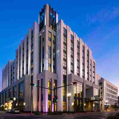 The Higgins Hotel New Orleans, Curio Collection by Hilton Hotel Exterior