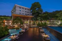 The Residency Towers Coimbatore - piscina