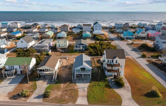 Pets OK Beach Home+Short Walk Beach Access+Views!! Recent Updates & Upgrades