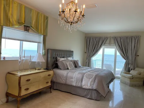 Mansion on the Beach. Villa Giardina di Santa Ninfa