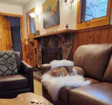 Rancho Relaxo, large fully fenced pet friendly lot. Centrally located