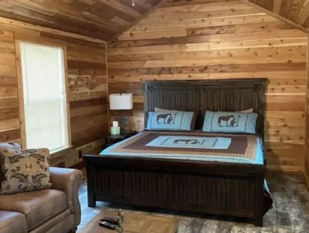 Crooked Creek Ranch Cabin 10