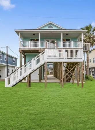 Short walk to the beach