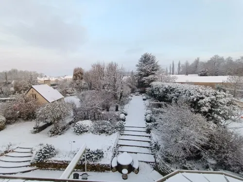 Charming gîte with swimming pool, Nordic bath, close to the D-Day landing beaches. Hotel di Le Manoir