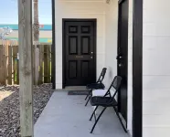Affordable Efficiency (717E)--In-Town, Easy Beach Access, and Pet-Friendly!