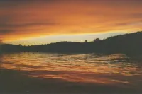 On North Twin Lake- Northern Exposure Rentals "Musky Lodge"