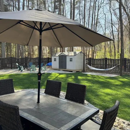 4 bedrooms, Simpsonville, family-friendly, great fenced back yard with fire pit