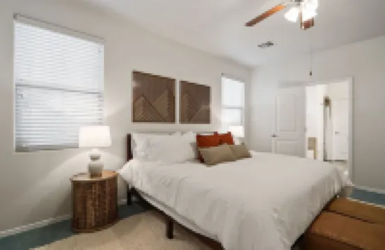 Comfy SW Home with Private Yard & Mountain Views!