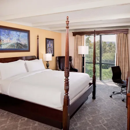 Desmond Hotel Malvern, a DoubleTree by Hilton Hotel di Devault