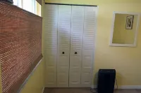 Large 4Bd 2BTH Pool Home with Waterfall Feature and Private Back Yard!