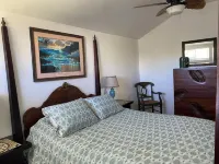 Two Bedroom Paia Beach House Less in the middle of all the North Shore beaches