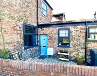 The Hideaway - Quiet cottage, a short walk from the historic centre of York.